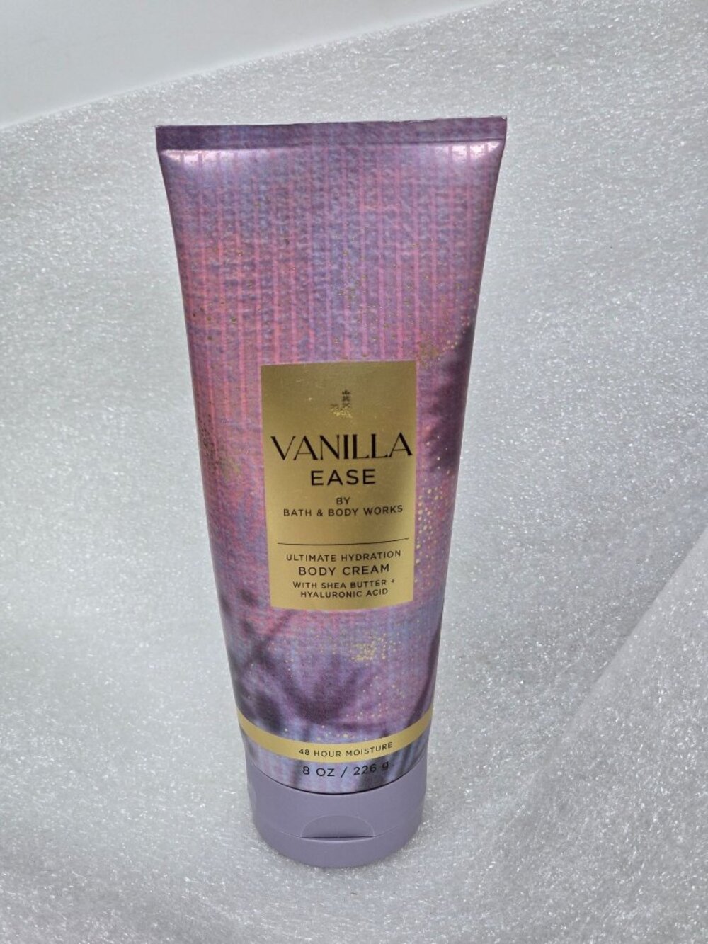 Bath & Body Works Vanilla Ease Ultimate Hydration Body Cream Shea Butter 8 oz